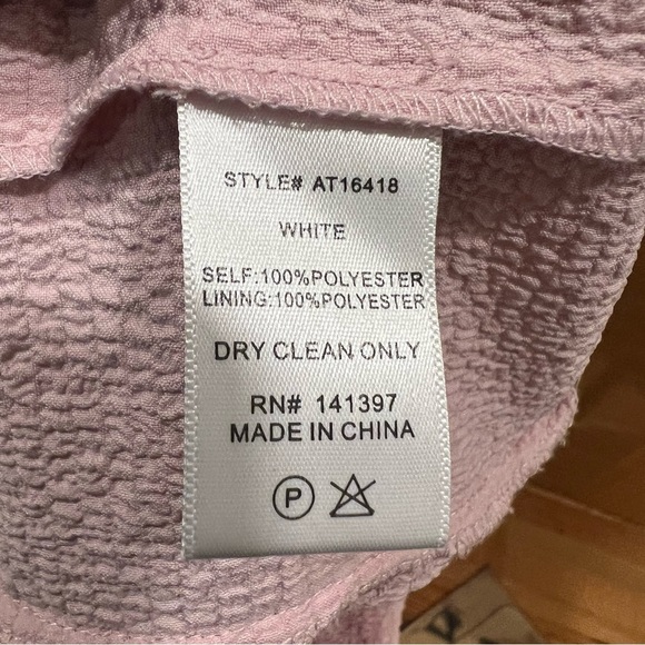 ASTR THE LABEL | Cinched Sleeve Cropped Blouse | Size Small | Soft Pink - Picture 8 of 10